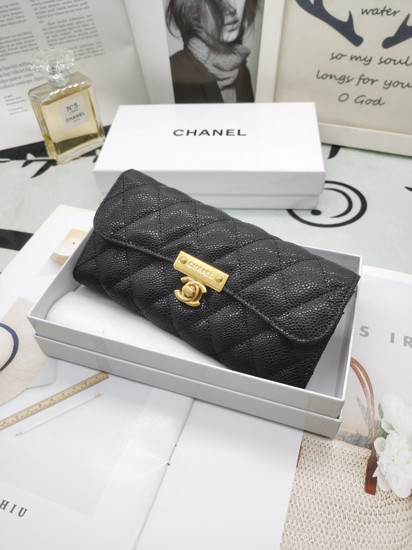 芸能人愛用Chanel シャネル 実物の写真 N品スーパーコピー財布代引き対応国内発送後払い安全必ず届く優良サイト